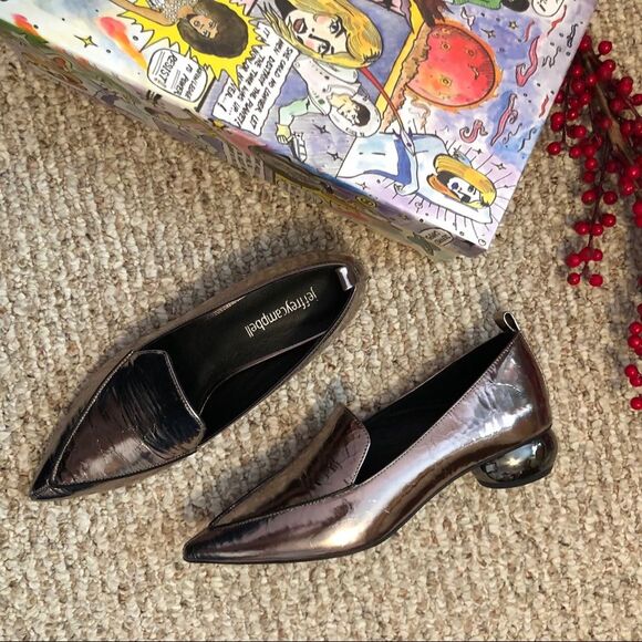 NEW Jeffrey Campbell Viona Metallic Pointed Toe Loafer Size 6 Low Round Heel